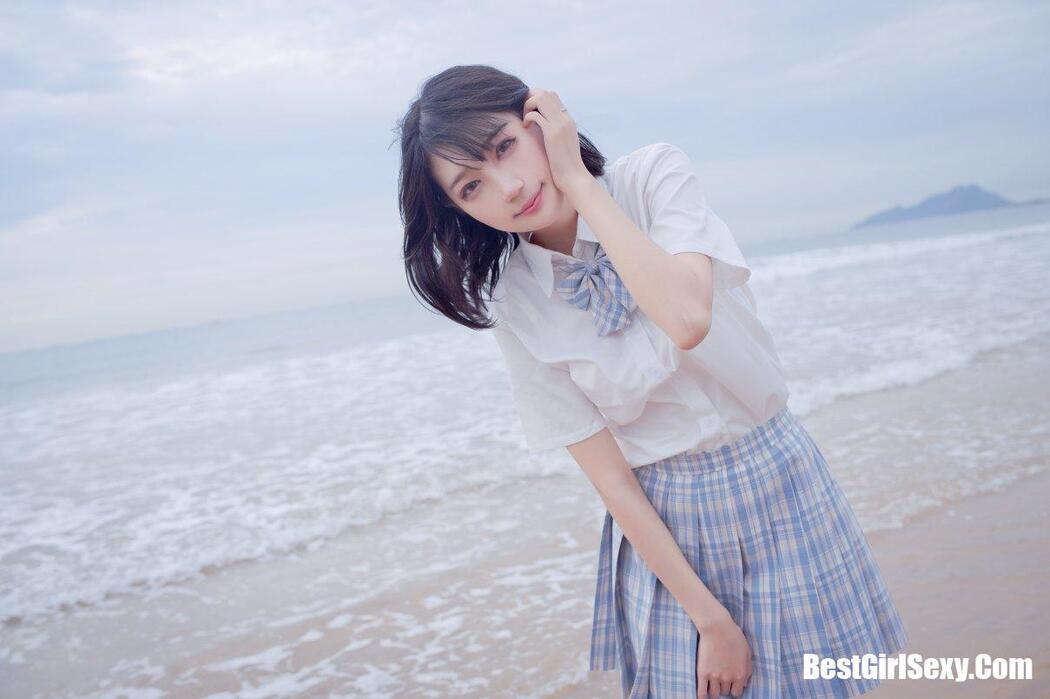 Coser@周叽是可爱兔兔 Vol.020 海边JK