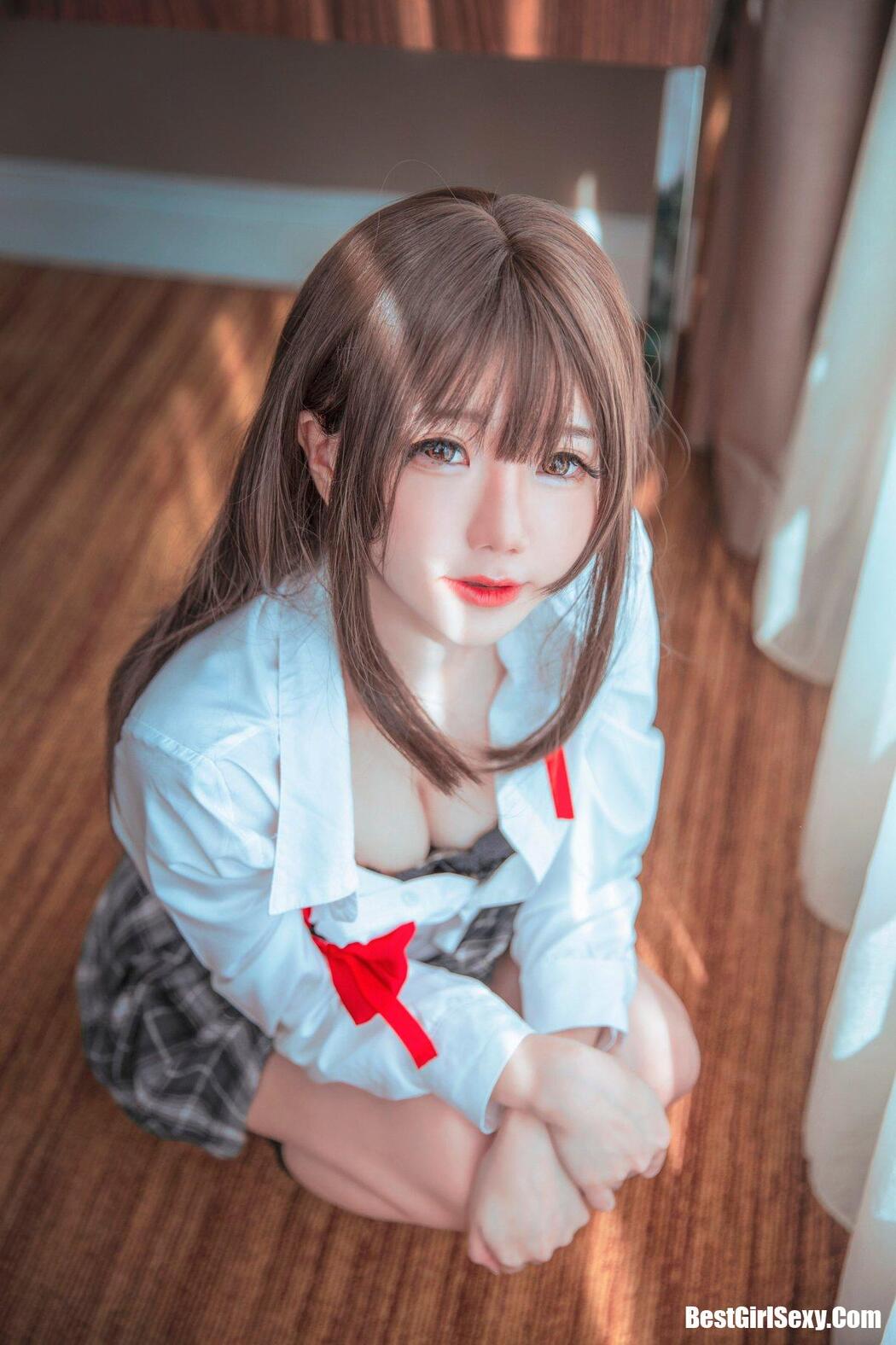 Coser@Sally Dorasnow Sayu