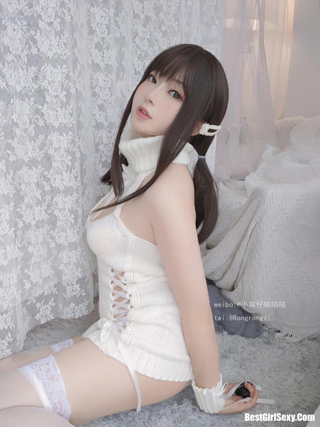 Coser@小容仔咕咕咕w Vol.007 女友向 纯白毛衣