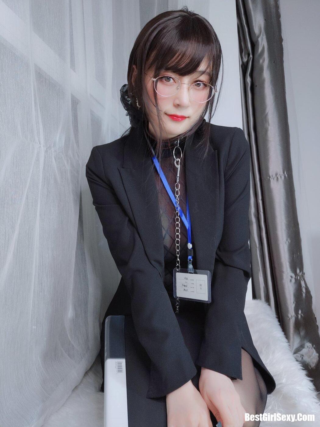 Coser@白银81 自撮り4(黑丝情趣)