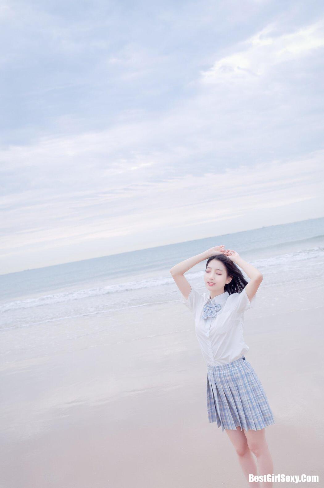Coser@周叽是可爱兔兔 Vol.020 海边JK