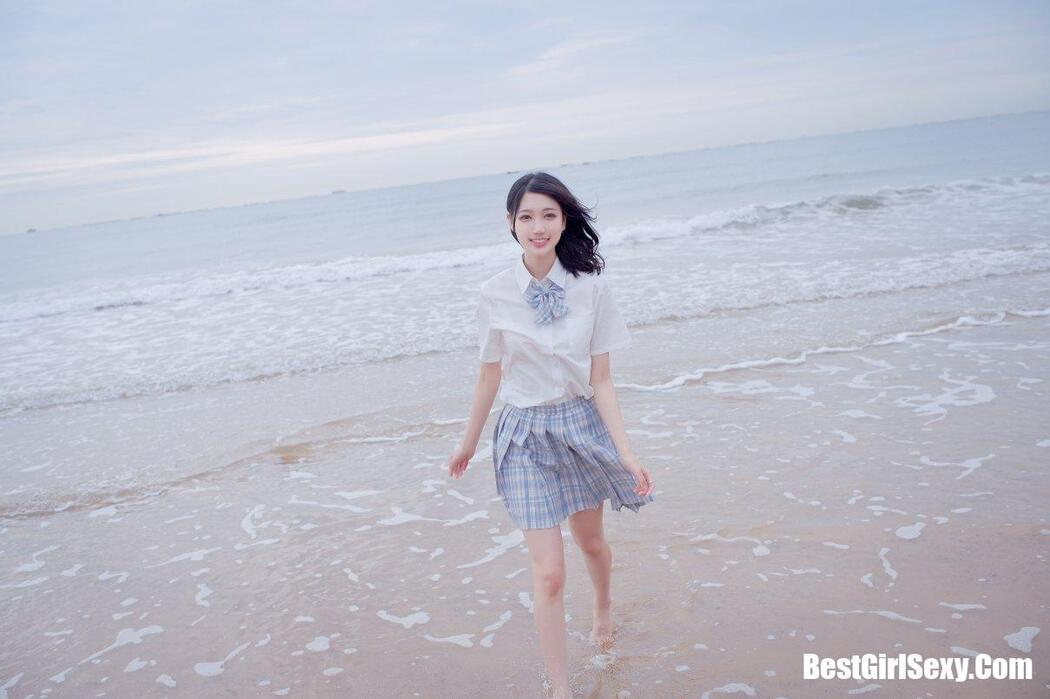 Coser@周叽是可爱兔兔 Vol.020 海边JK