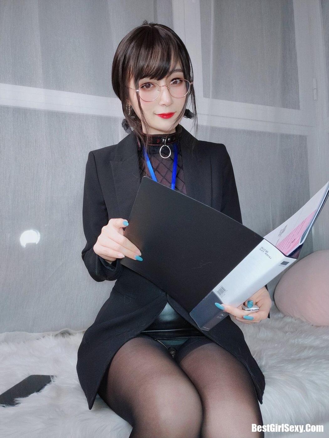 Coser@白银81 自撮り4(黑丝情趣)