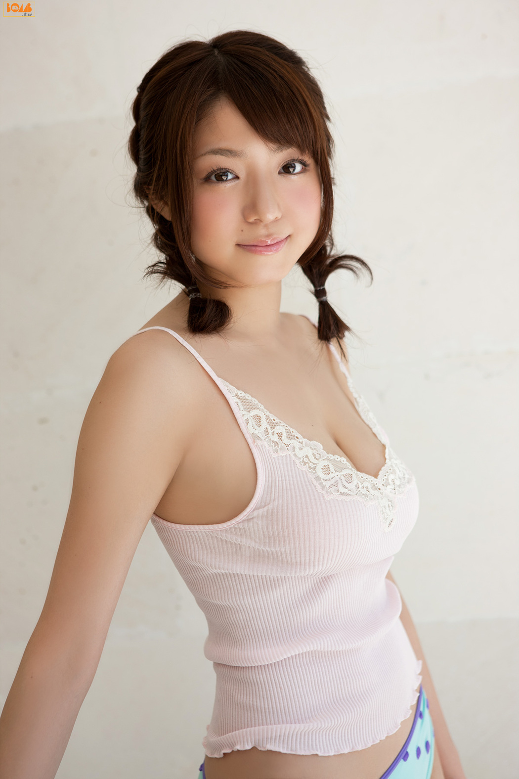 Shizuka Nakamura Nakamura [Bomb.TV] December 2012