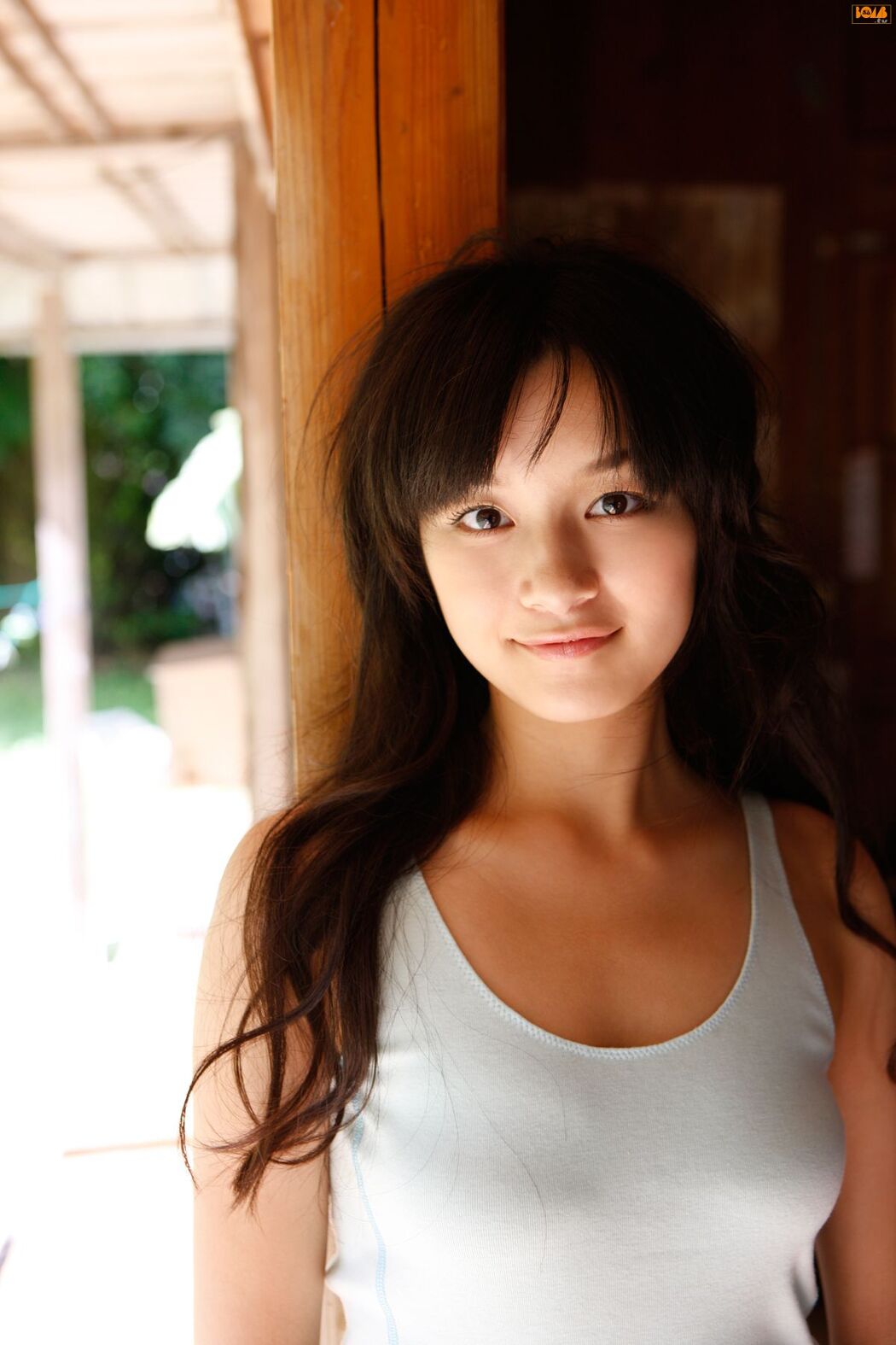 [Bomb.TV] April 2010 Issue Miyake Hitomi Miyake Hitomi