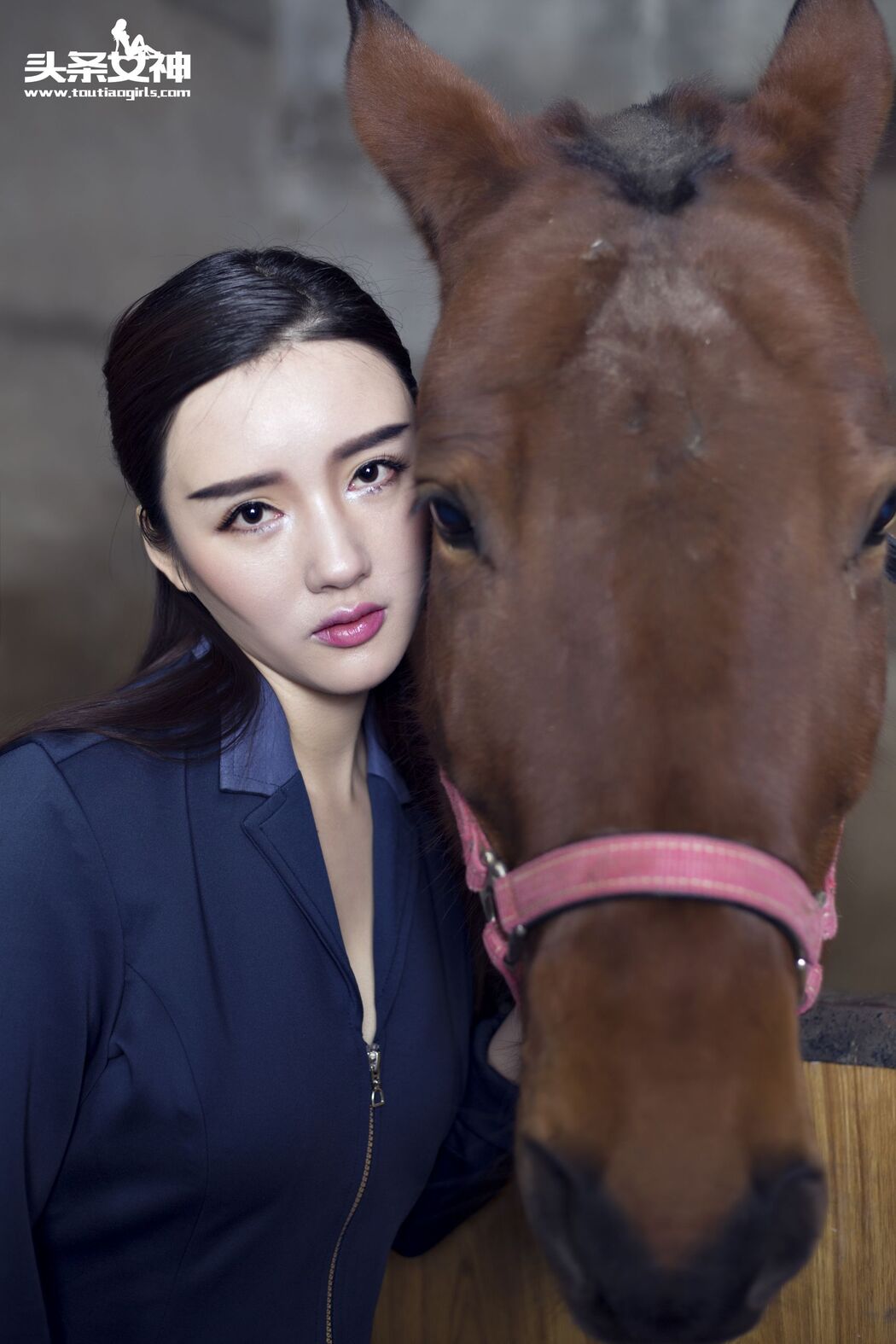 Guo Wanting "Youth on the Horse Farm" [Headline Goddess]