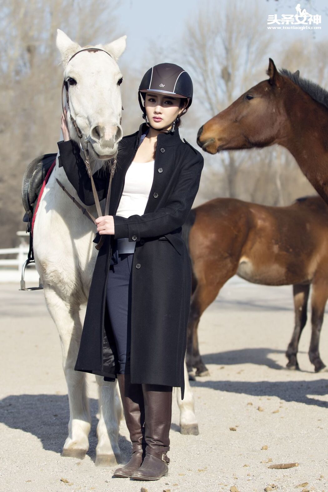 Guo Wanting "Youth on the Horse Farm" [Headline Goddess]