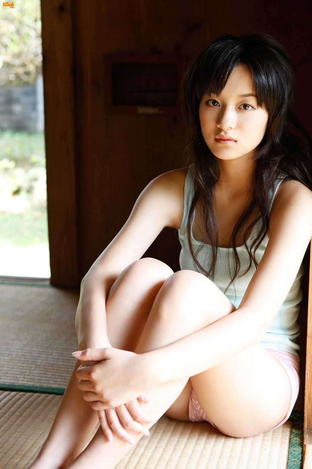 [Bomb.TV] April 2010 Issue Miyake Hitomi Miyake Hitomi