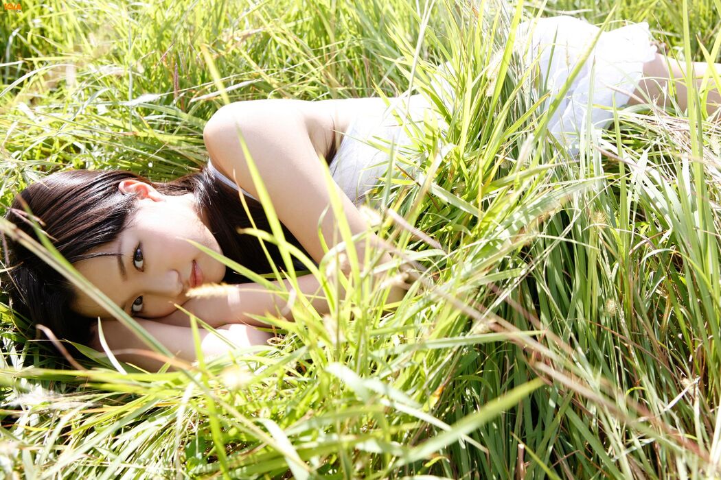 [Bomb.TV] April 2010 Issue Miyake Hitomi Miyake Hitomi