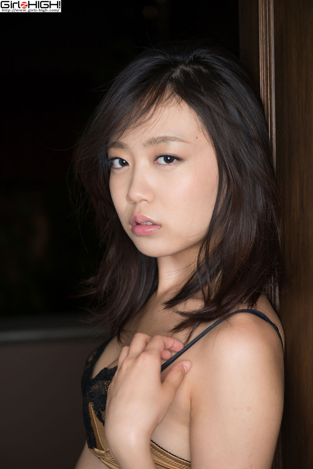 [Girlz-High] Koharu Nishino --Black 丝丝 袜 诱 诱 --bkoh_008_003