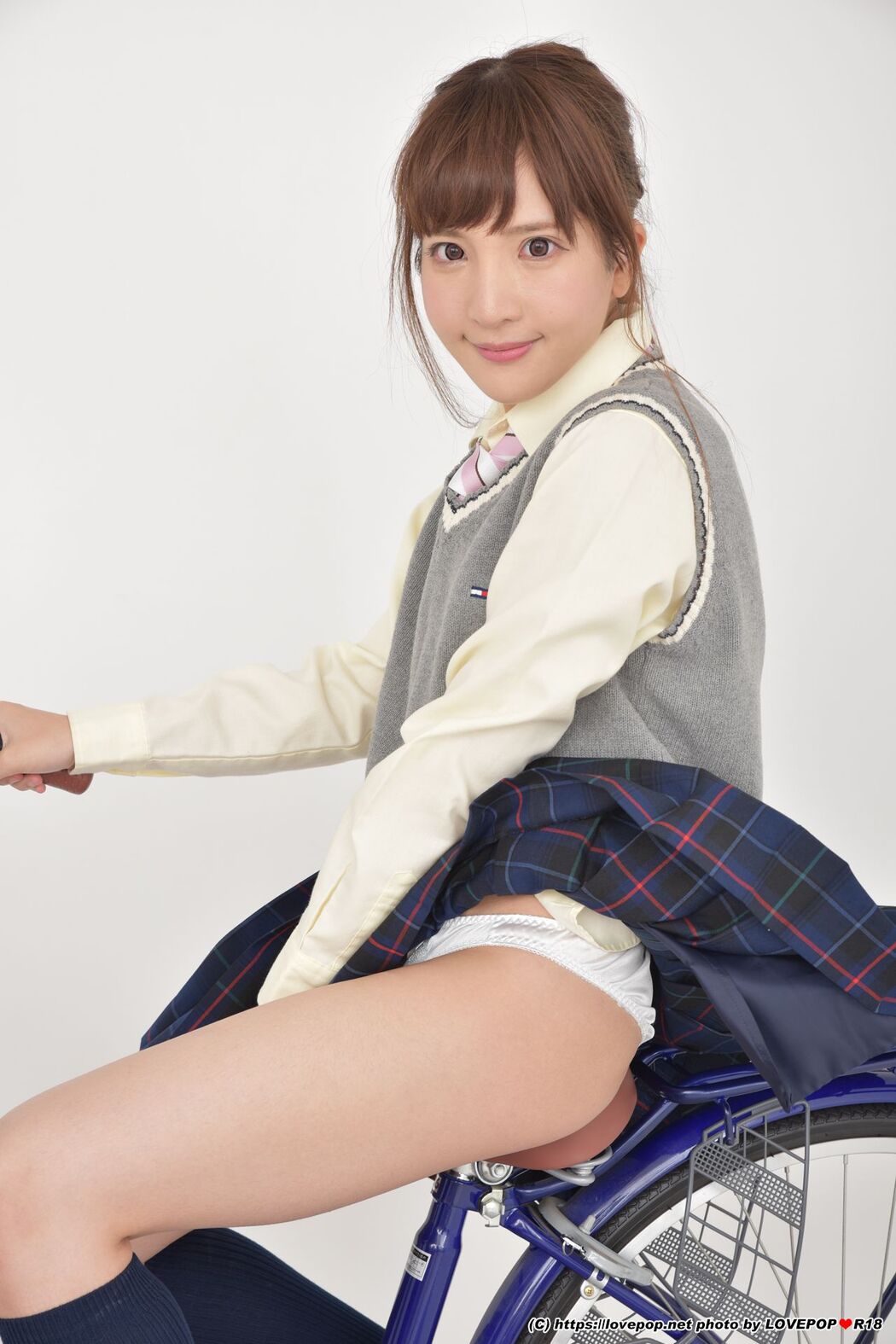[LOVEPOP] Ayami Shionogi