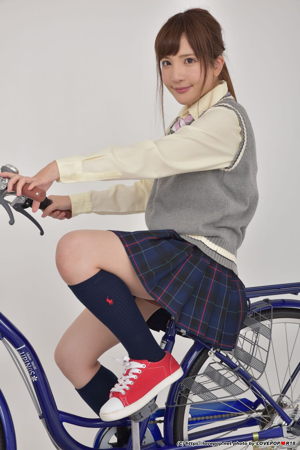 [LOVEPOP] Ayami Shionogi