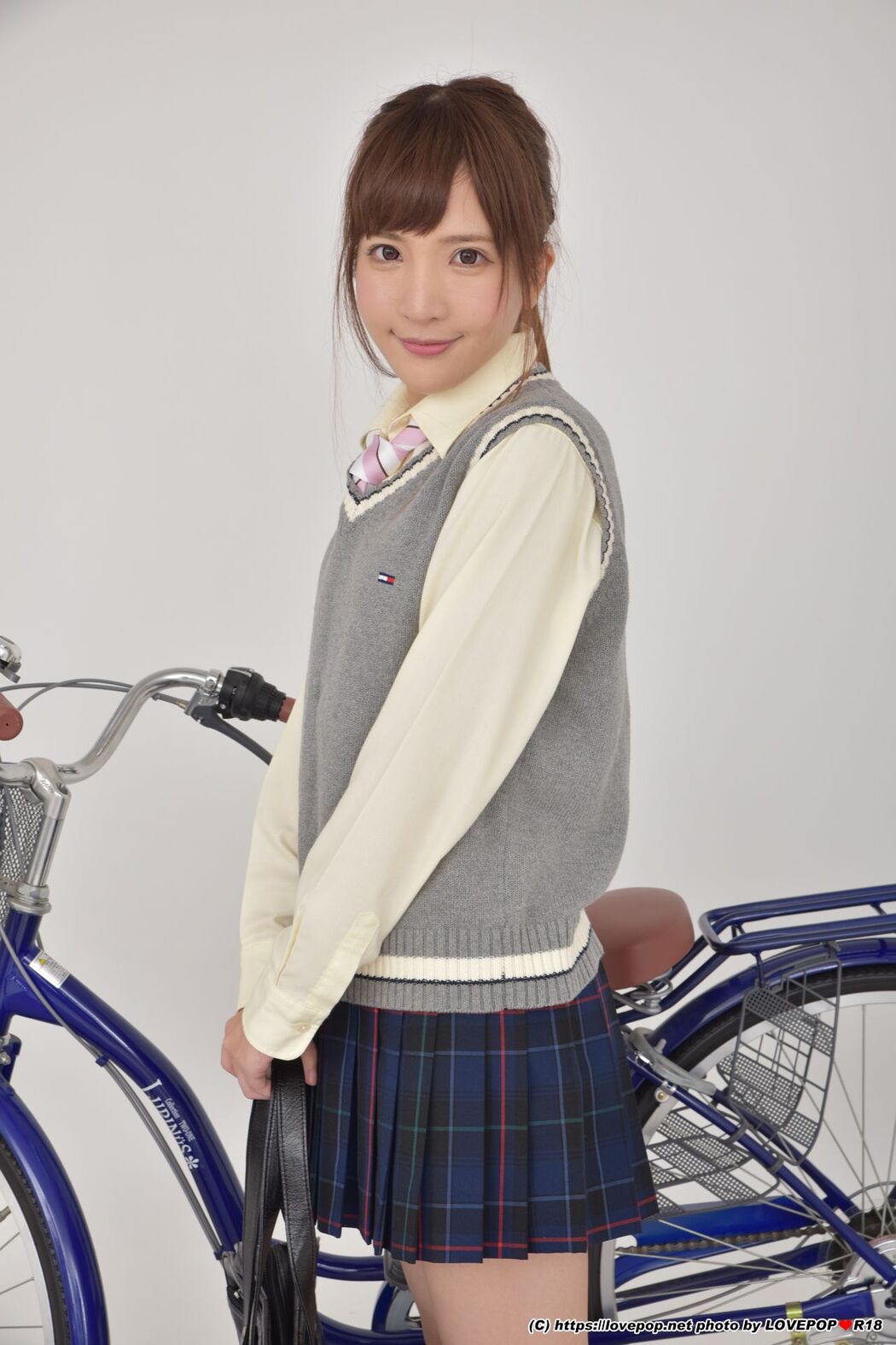 [LOVEPOP] Ayami Shionogi