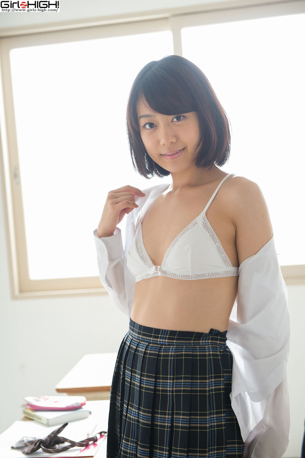 [Girlz-High] Koharu Nishino Koharu Nishino - School Uniform - bkoh_006_001