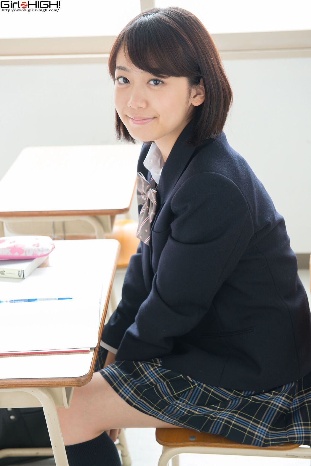[Girlz-High] Koharu Nishino Koharu Nishino - School Uniform - bkoh_006_001