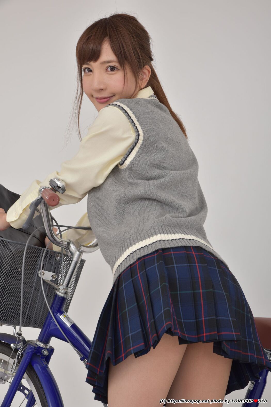 [LOVEPOP] Ayami Shionogi
