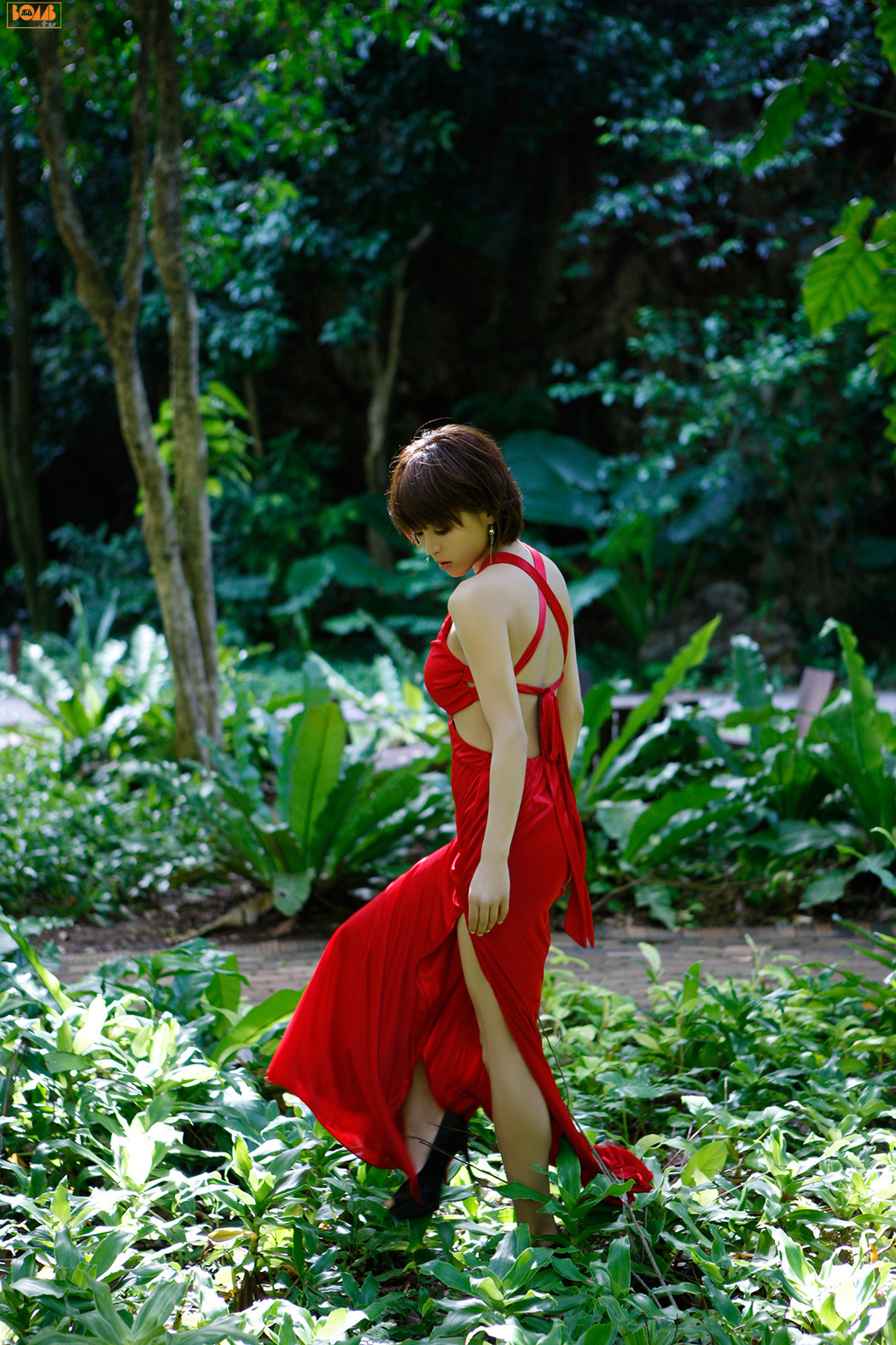 Yumiko Shaku [Bomb.TV] October 2012