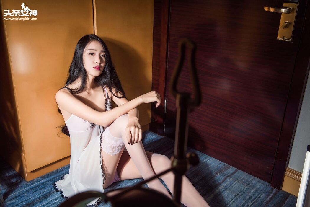 Ripples Sara "Knee Pillow Soothing" [Headline Goddess]