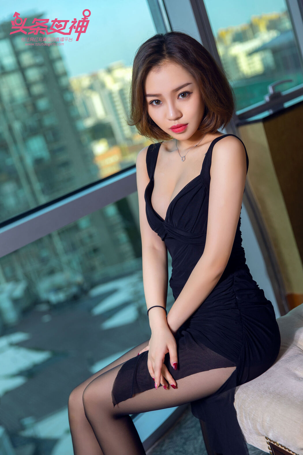 Du Feifei "Sex and the City" [Headline Goddess TouTiao]
