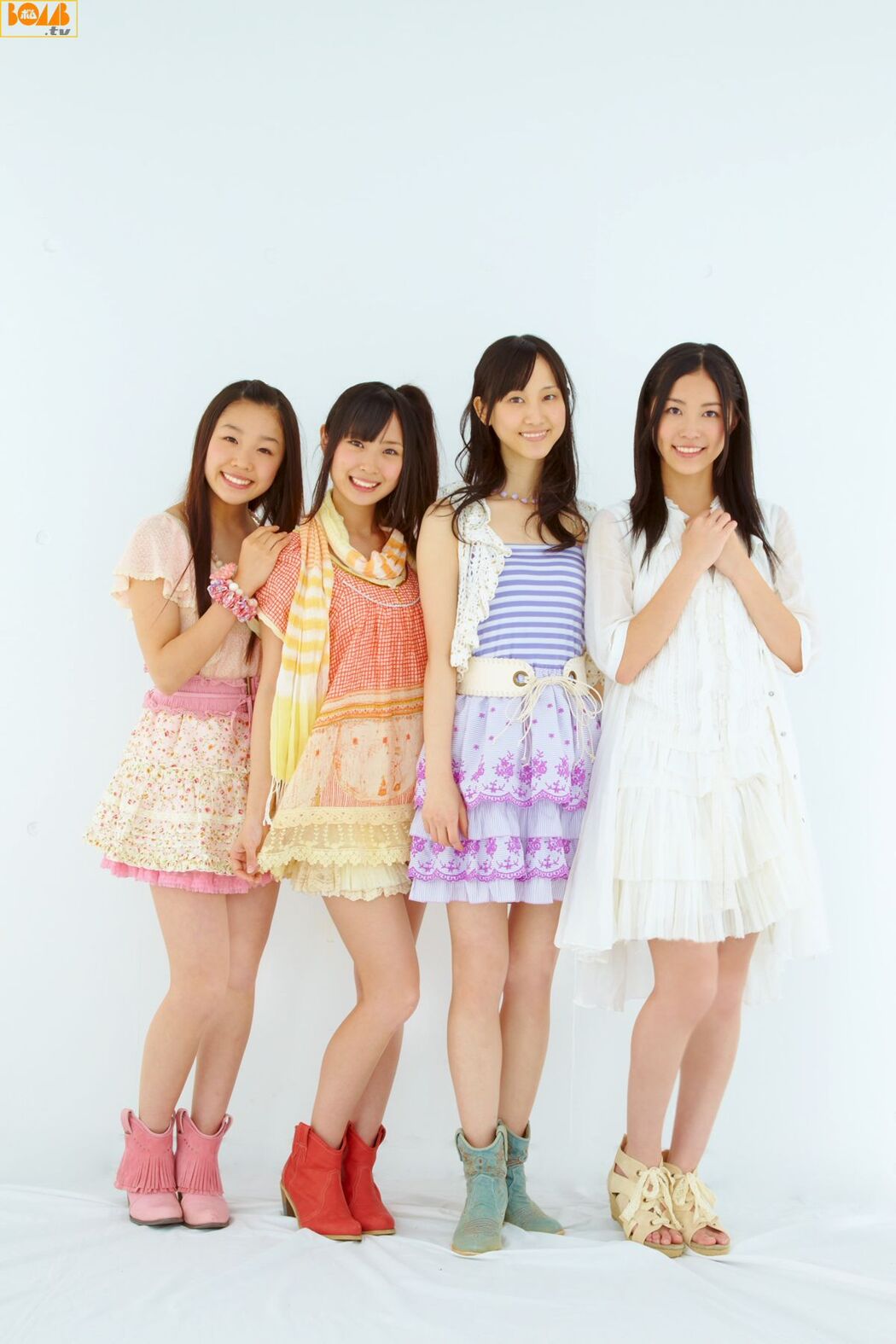 [Bomb.TV] August 2010 issue of SKE48 (Matsui Jurina/Matsui Rena/Yagami Kumi/Takayanagi Akane/Musaka Mukata/Kizu Rina/Ishida Anna)
