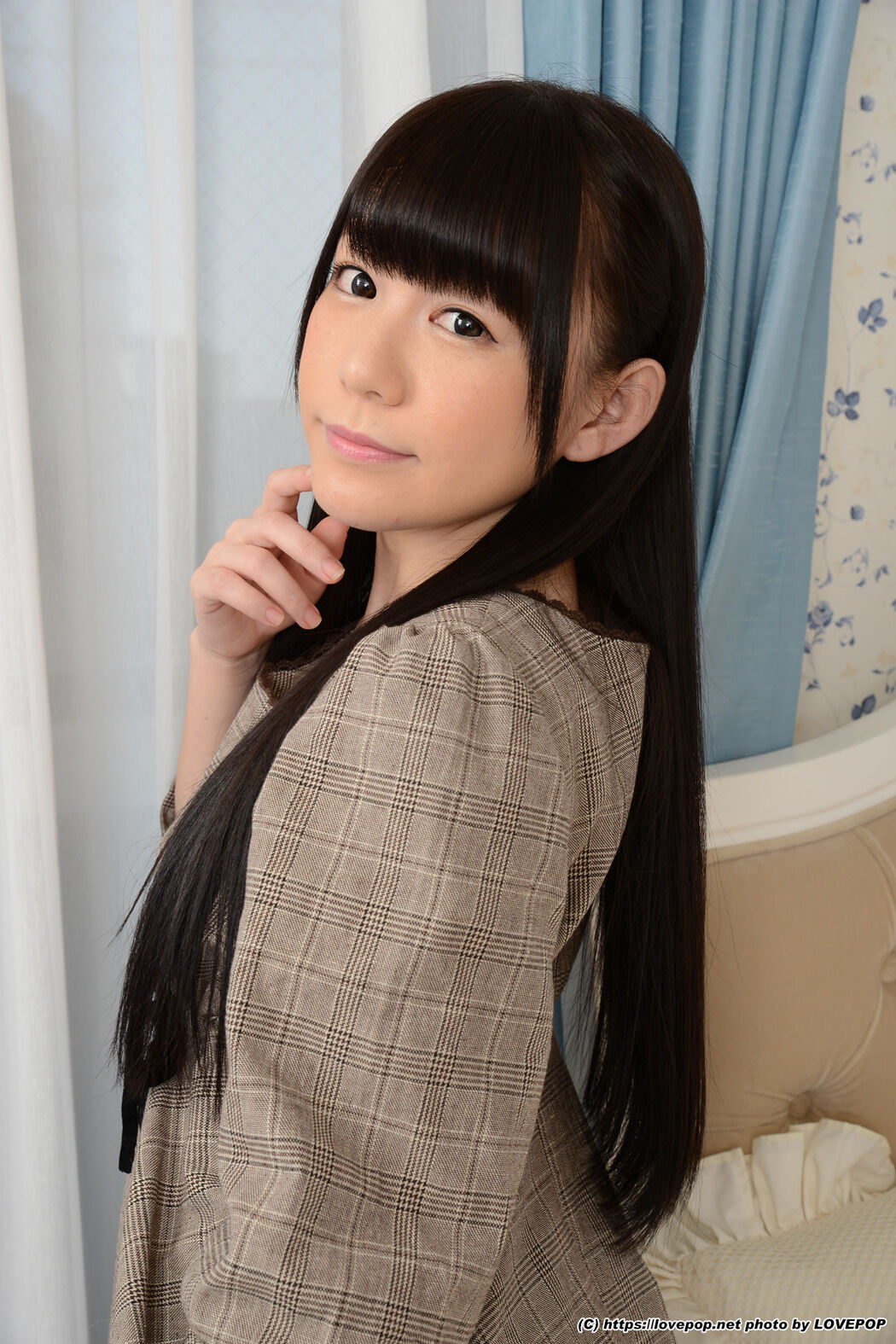 Marie Konishi 小西まりえ [LOVEPOP] Photoset 05