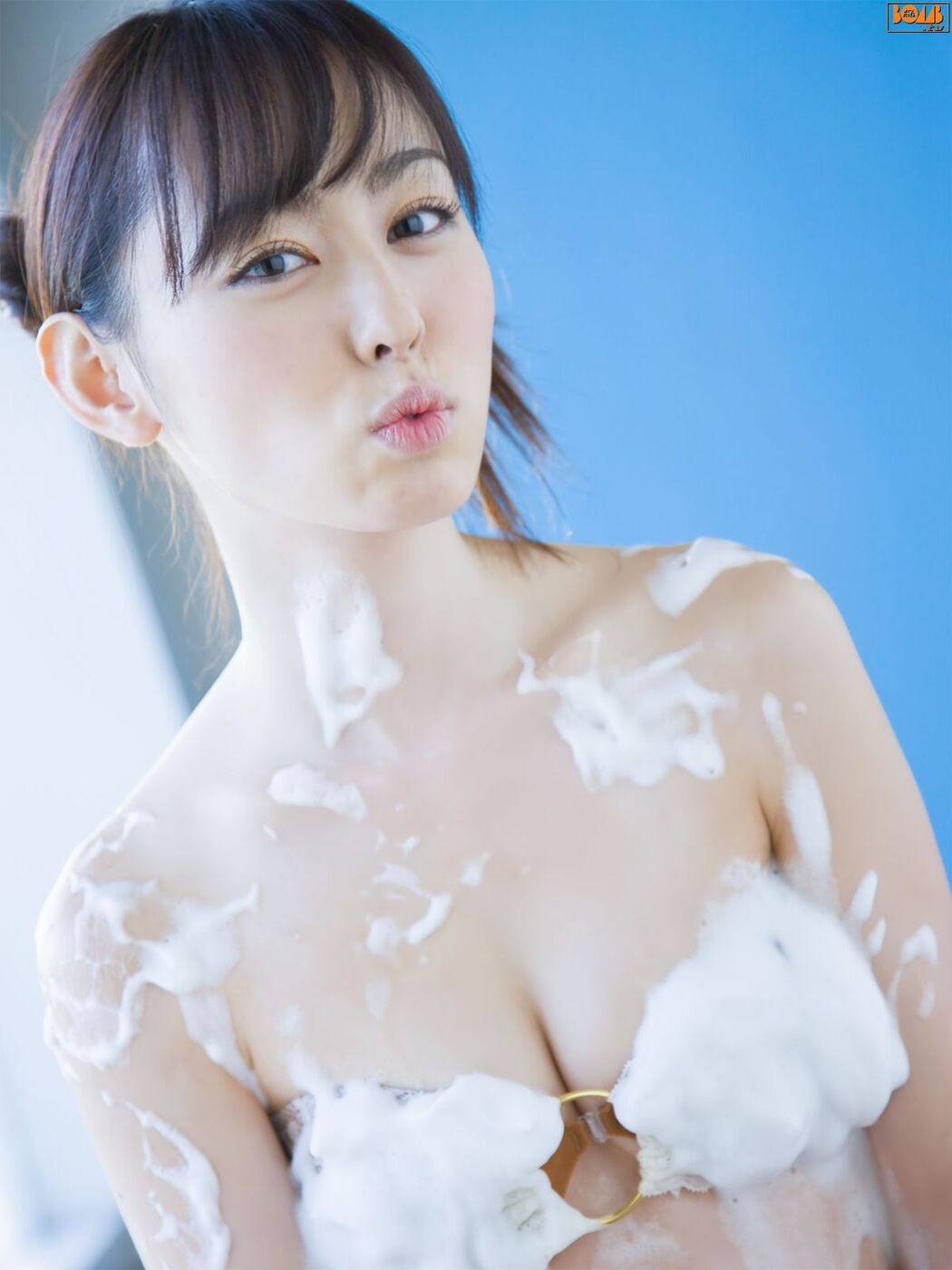 [Bomb.TV] December 2008 issue Rina Akiyama
