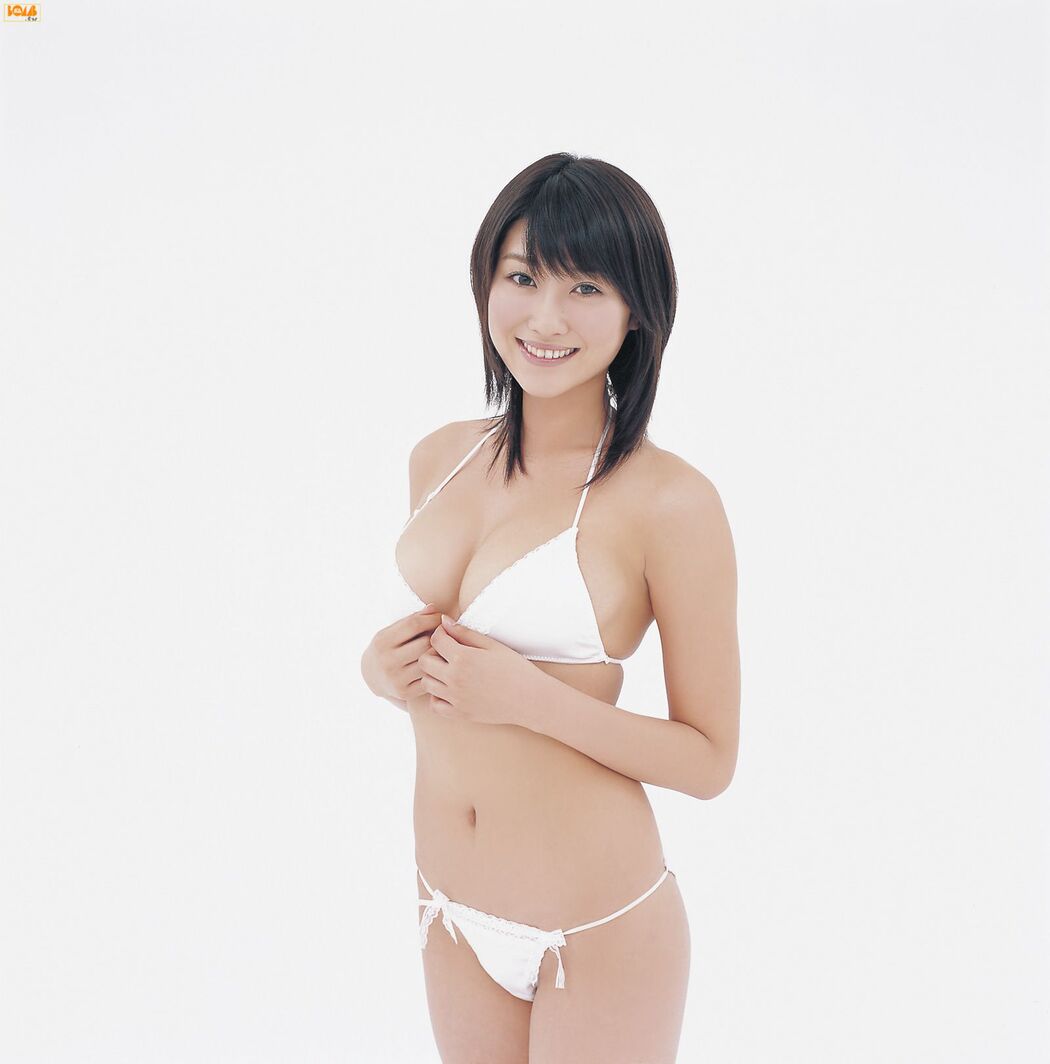 [Bomb.TV] August 2007 Mikie Hara