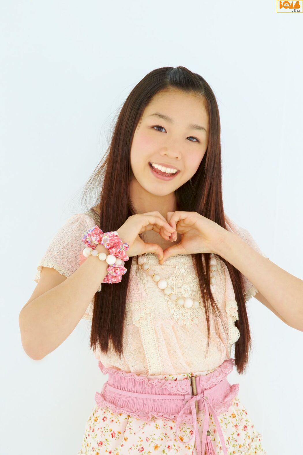 [Bomb.TV] August 2010 issue of SKE48 (Matsui Jurina/Matsui Rena/Yagami Kumi/Takayanagi Akane/Musaka Mukata/Kizu Rina/Ishida Anna)