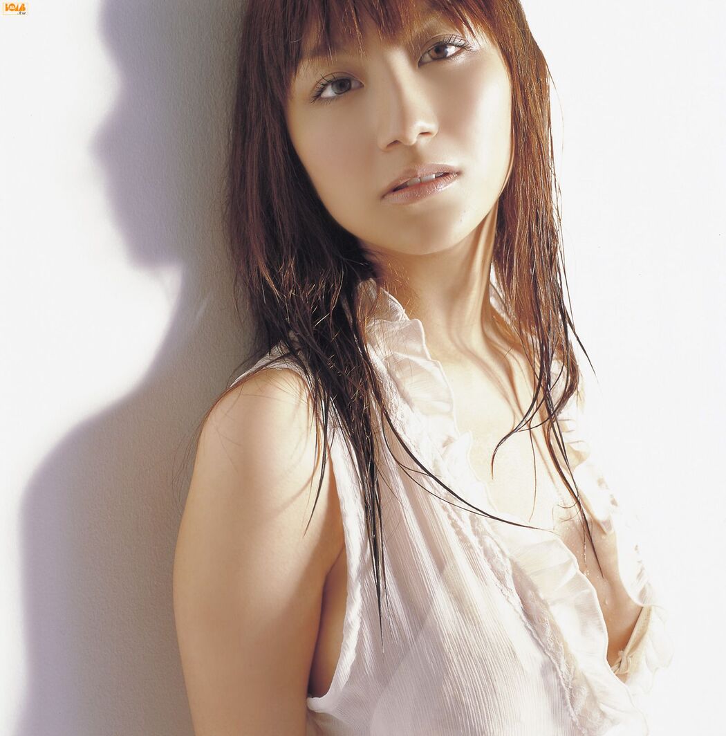 [Bomb.TV] August 2007 Ai Kawanaka Kawanaka River / Hemp Series