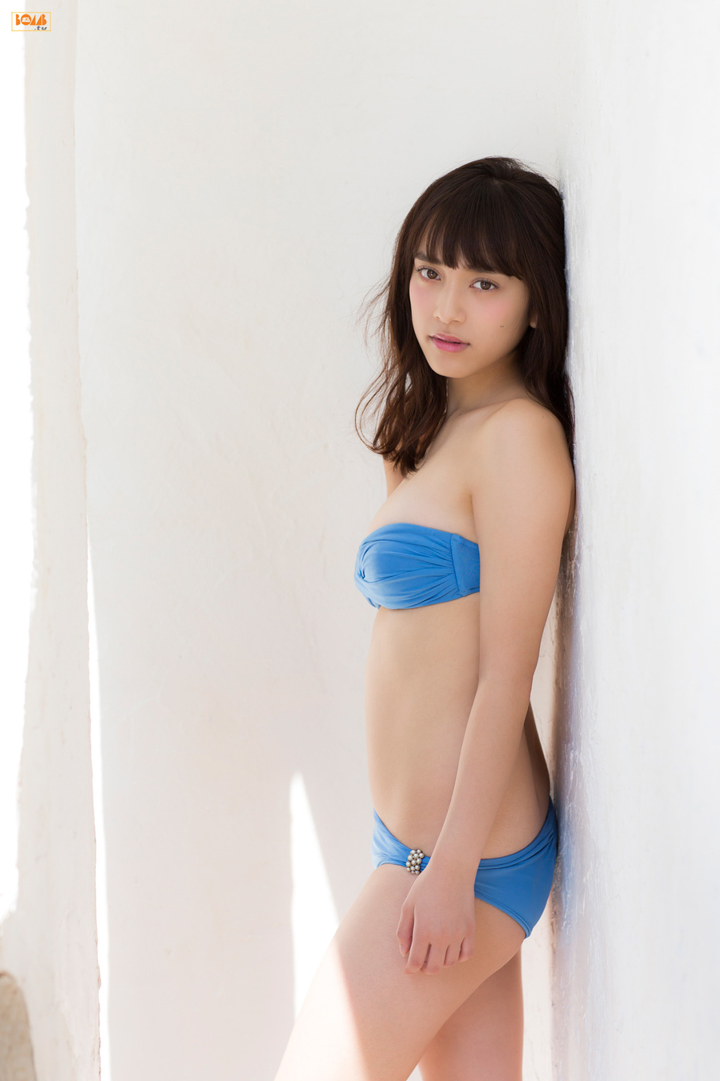 Sayaka Tomaru "Manmaru Nana no Ko" [Bomb.TV] December 2015 issue