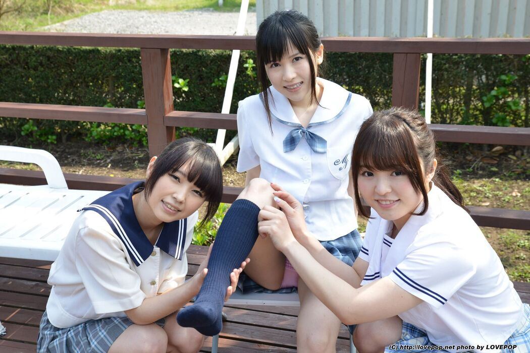 [LOVEPOP] Yua Kuramochi & Iku Natsumi & Yuka Aoyama Photoset 07