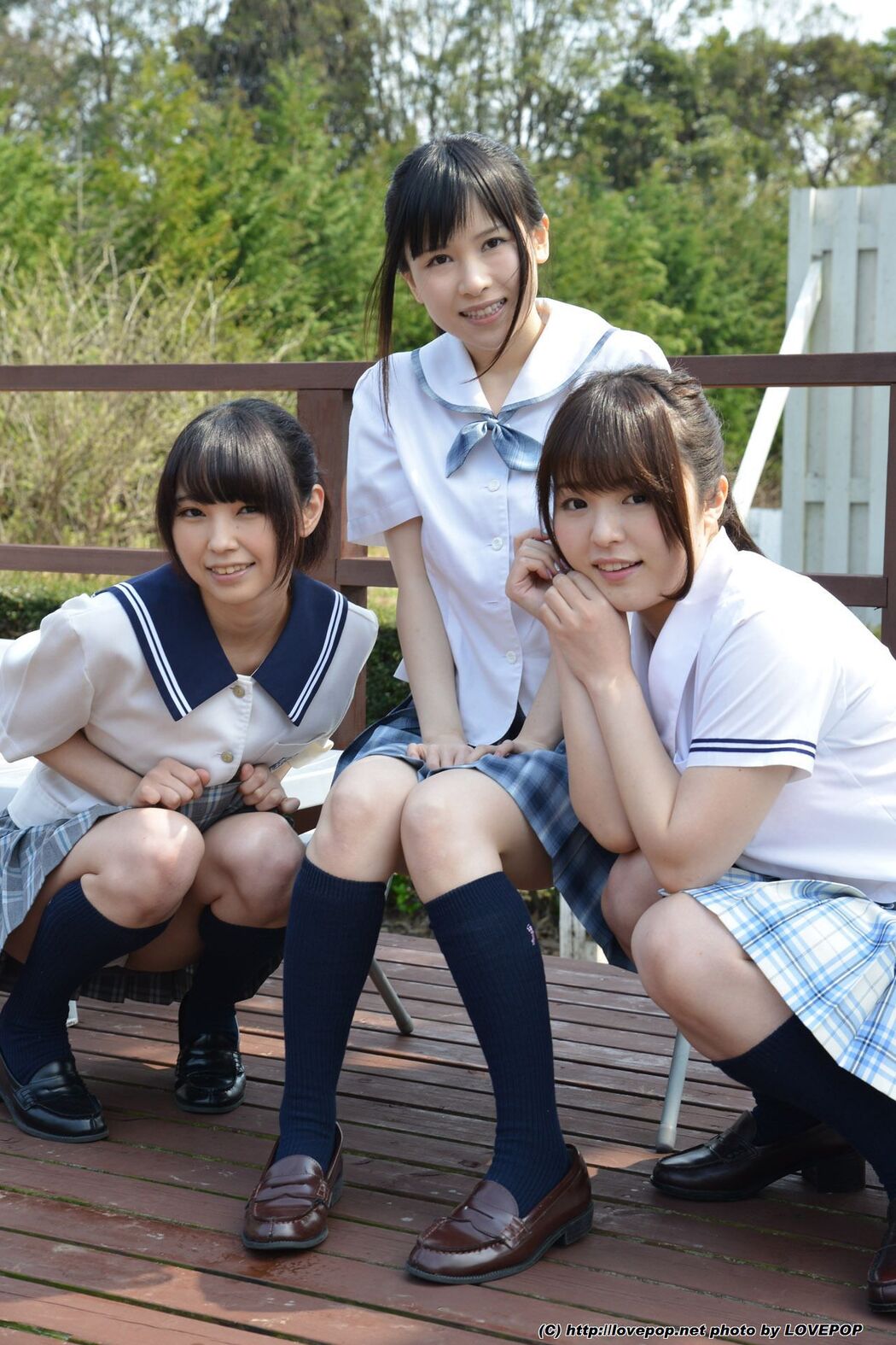 [LOVEPOP] Yua Kuramochi & Iku Natsumi & Yuka Aoyama Photoset 07