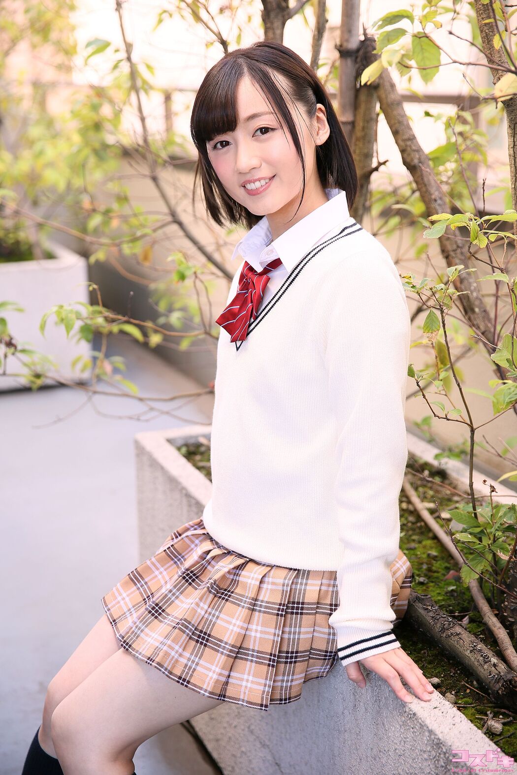 [Cosdoki] Sakura Momoi momoisakura_pic_seifuku1