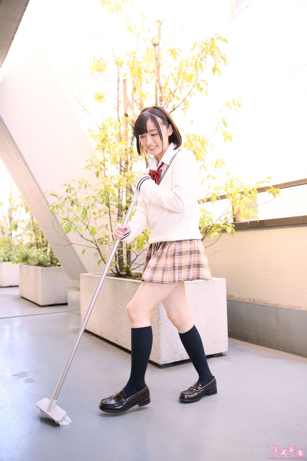 [Cosdoki] Sakura Momoi momoisakura_pic_seifuku1