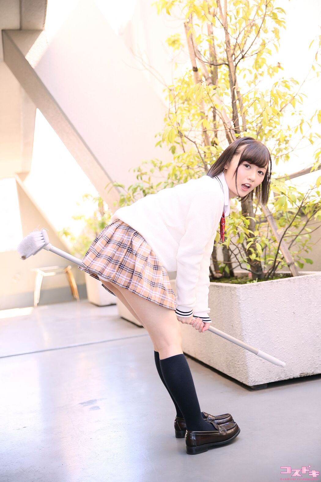 [Cosdoki] Sakura Momoi momoisakura_pic_seifuku1