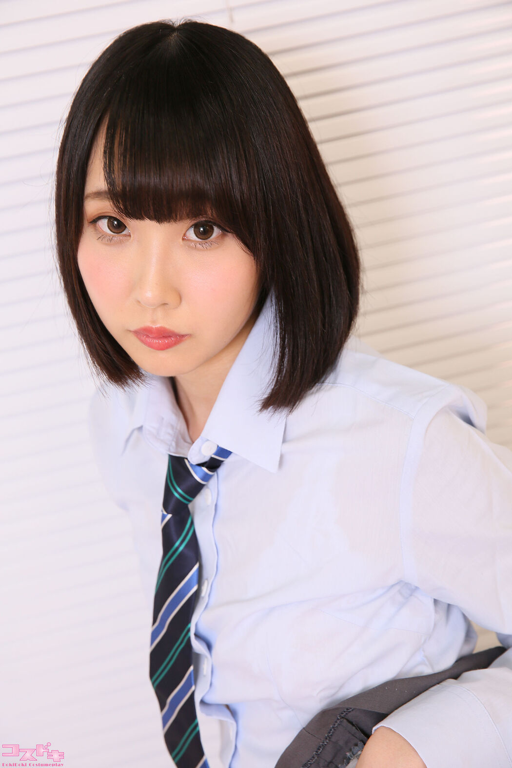 [Cosdoki] Saku Kurosaki Kurosaki さく kurosakisaku_pic_seifukumini1