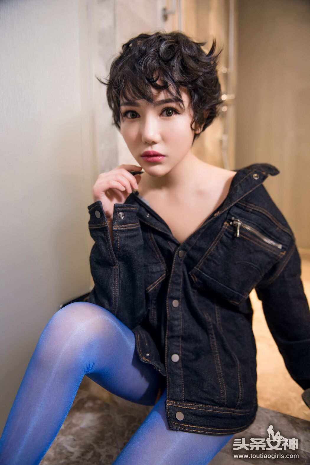 Joy Yue "Old Roger's Mansion: Shaver Series" [Headline Goddess] VIP Exclusive