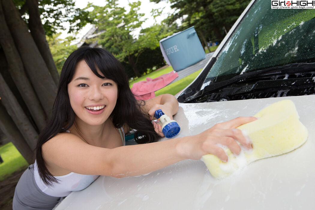 [Girlz-High] Chie Yamanaka-The temptation of a car washing girl-bgyu_005_001