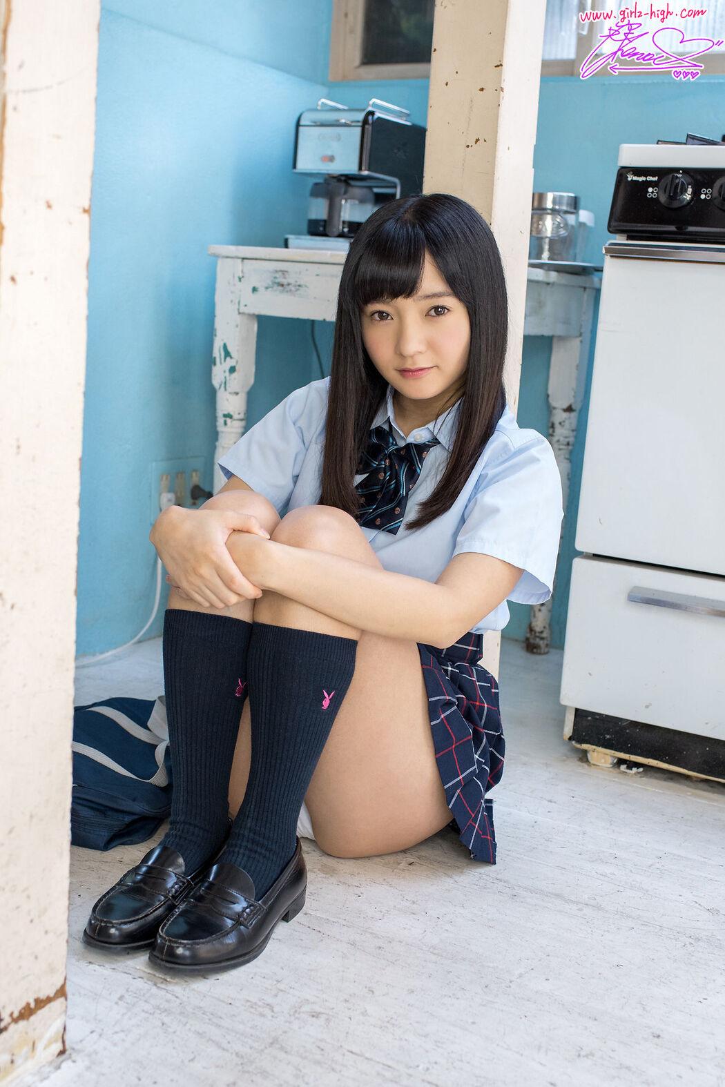 [Girlz-High] Ayana Nishinaga - The Temptation of Girls in School Uniforms - ghwb_003_001