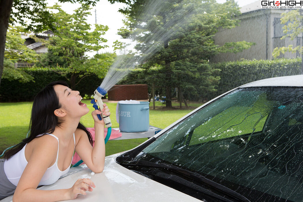 [Girlz-High] Chie Yamanaka-The temptation of a car washing girl-bgyu_005_001