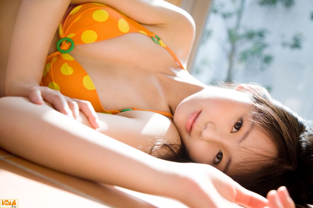 [Bomb.TV] January 2010 Rina Koike Rina Koike
