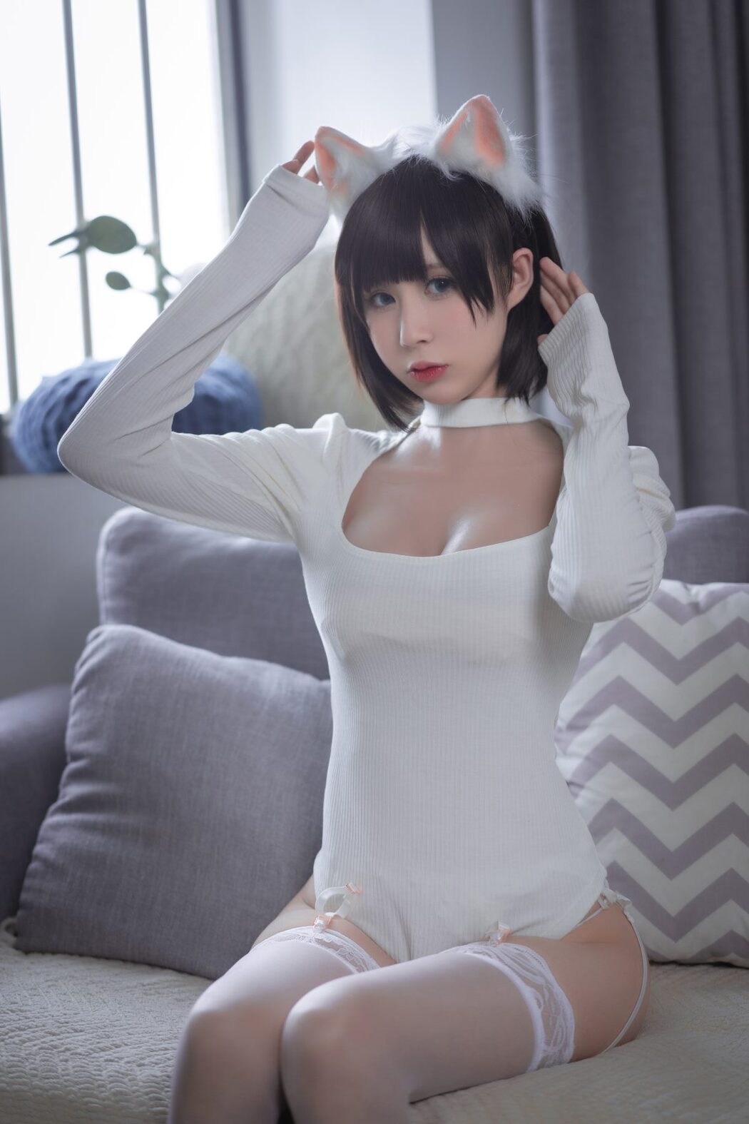 Coser@西园寺南歌 Vol.006 白猫白色连体衣