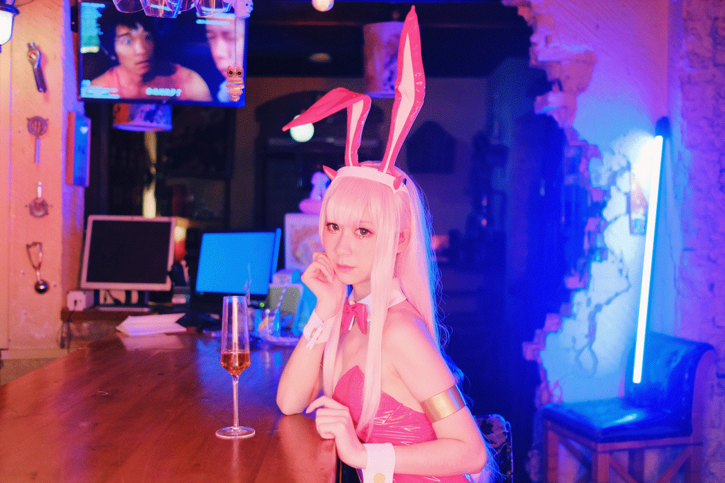 Coser@izumi泉桃子 Vol.001 兔女郎