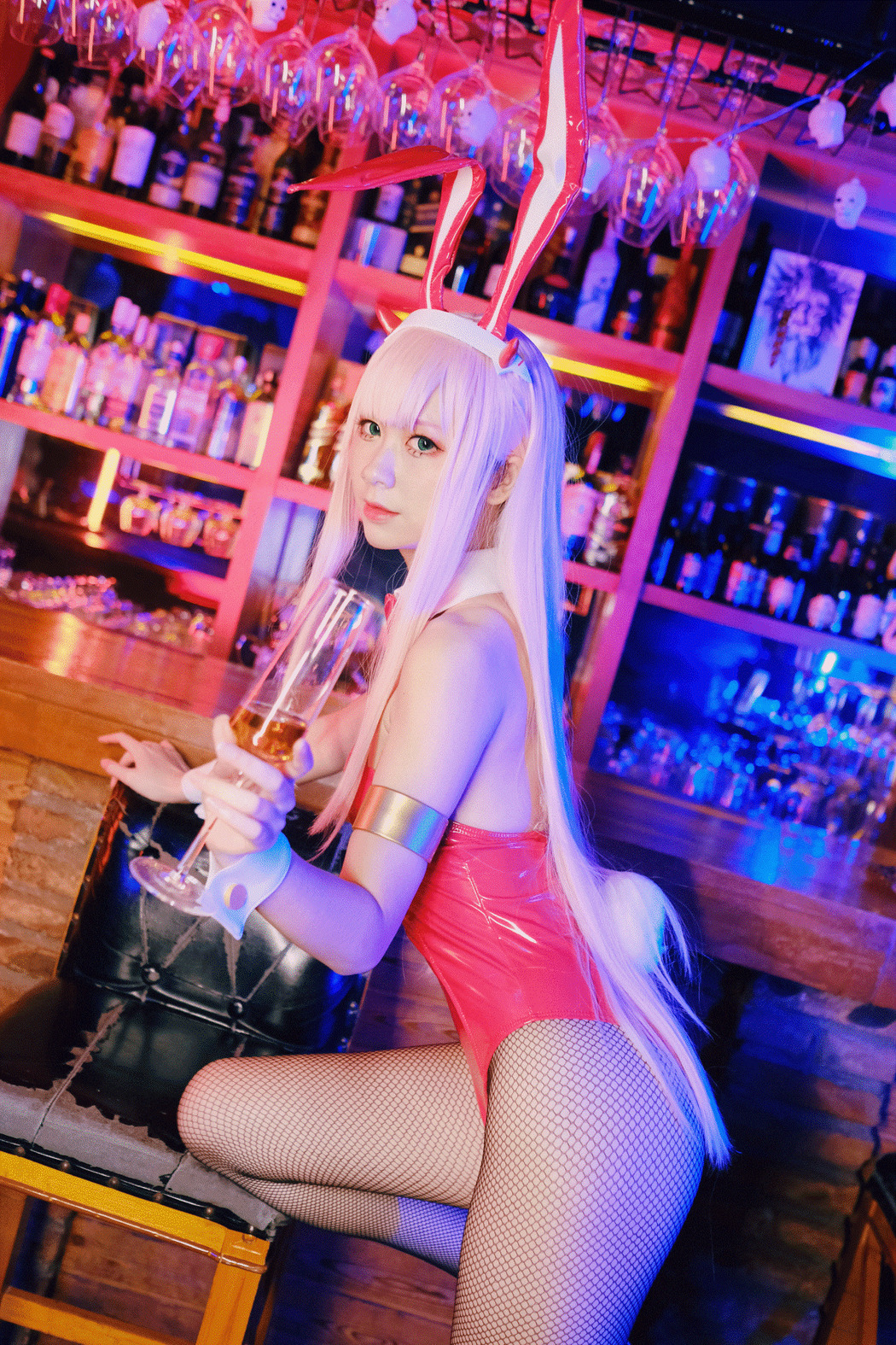 Coser@izumi泉桃子 Vol.001 兔女郎