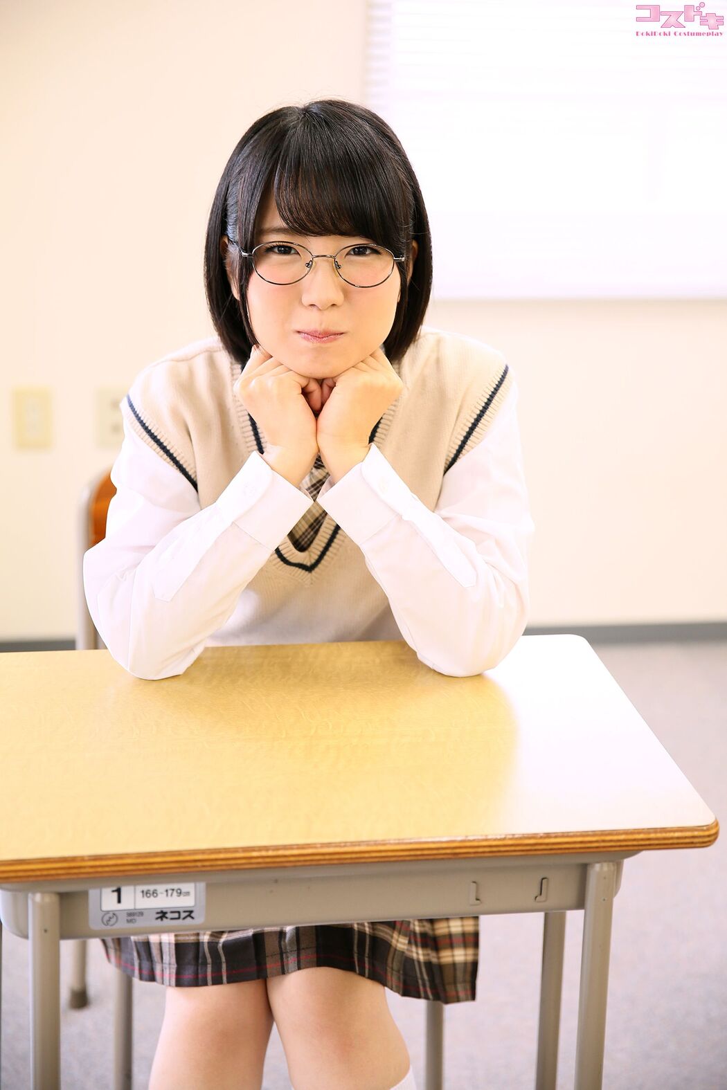 Misaki Hikaru misakihikaru_pic_seifukumegane1 + 2 [Cosdoki]
