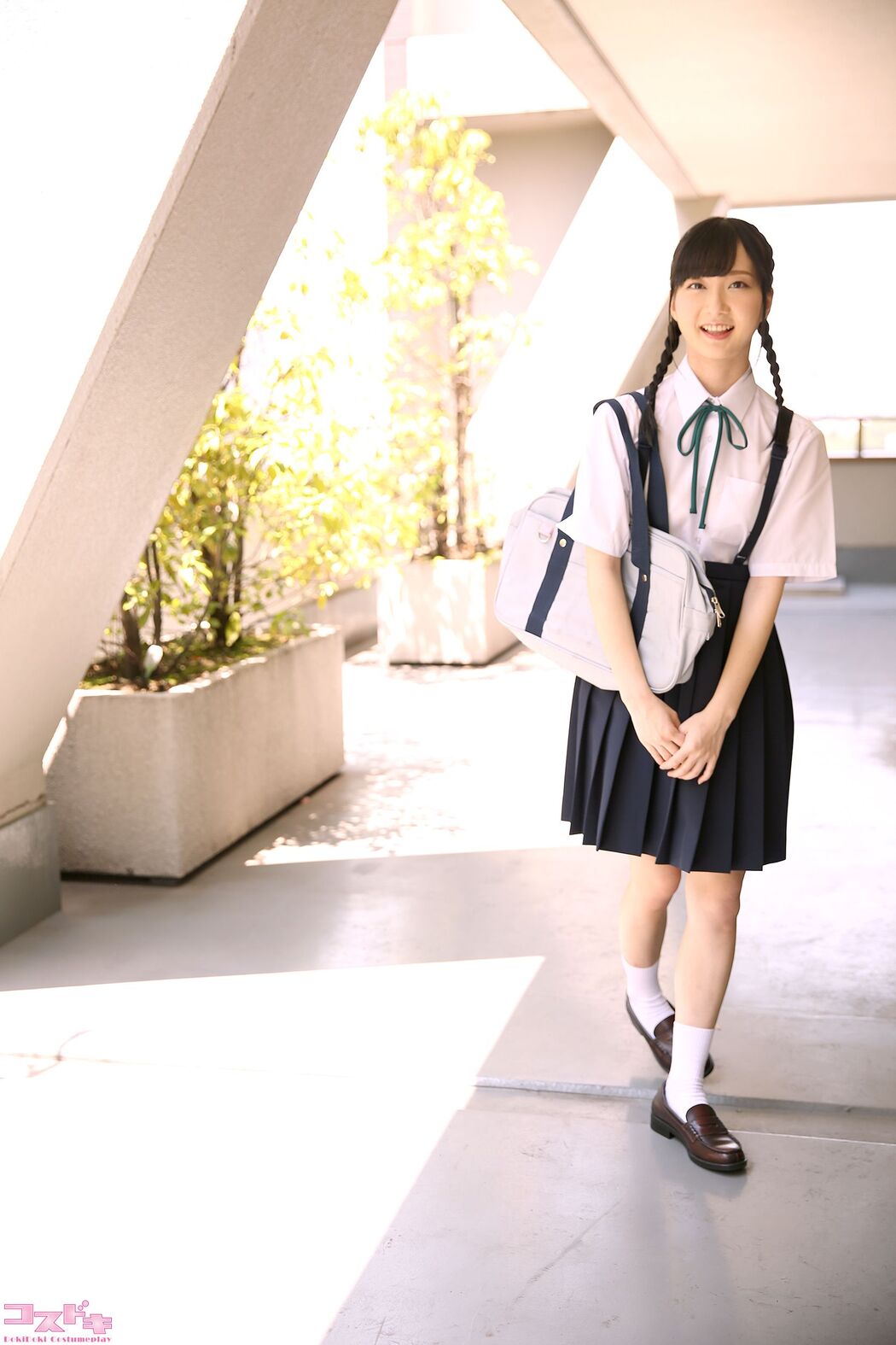 Amane Yayoi amaneyayoi_pic_seifuku1 [Cosdoki]