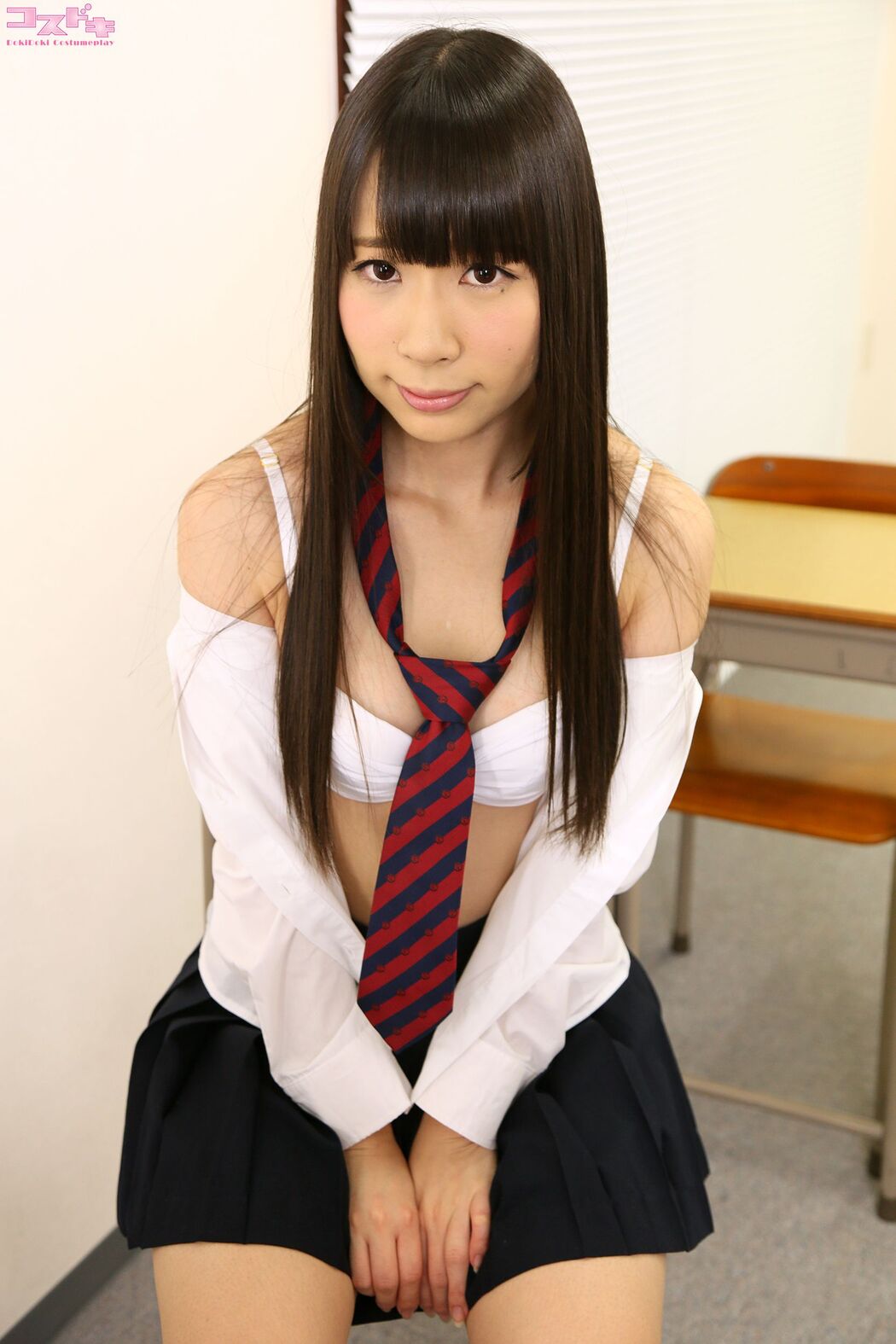 Niko Maizono Maizono Niko [Cosdoki] maizononiko2_pic_seifuku1