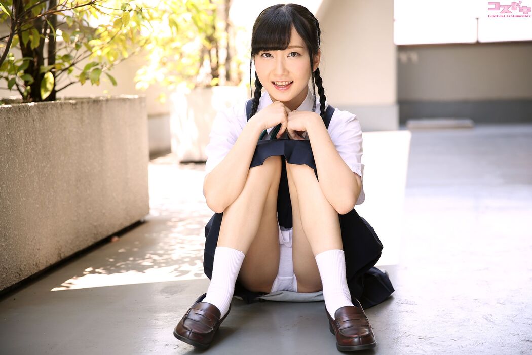 Amane Yayoi amaneyayoi_pic_seifuku1 [Cosdoki]
