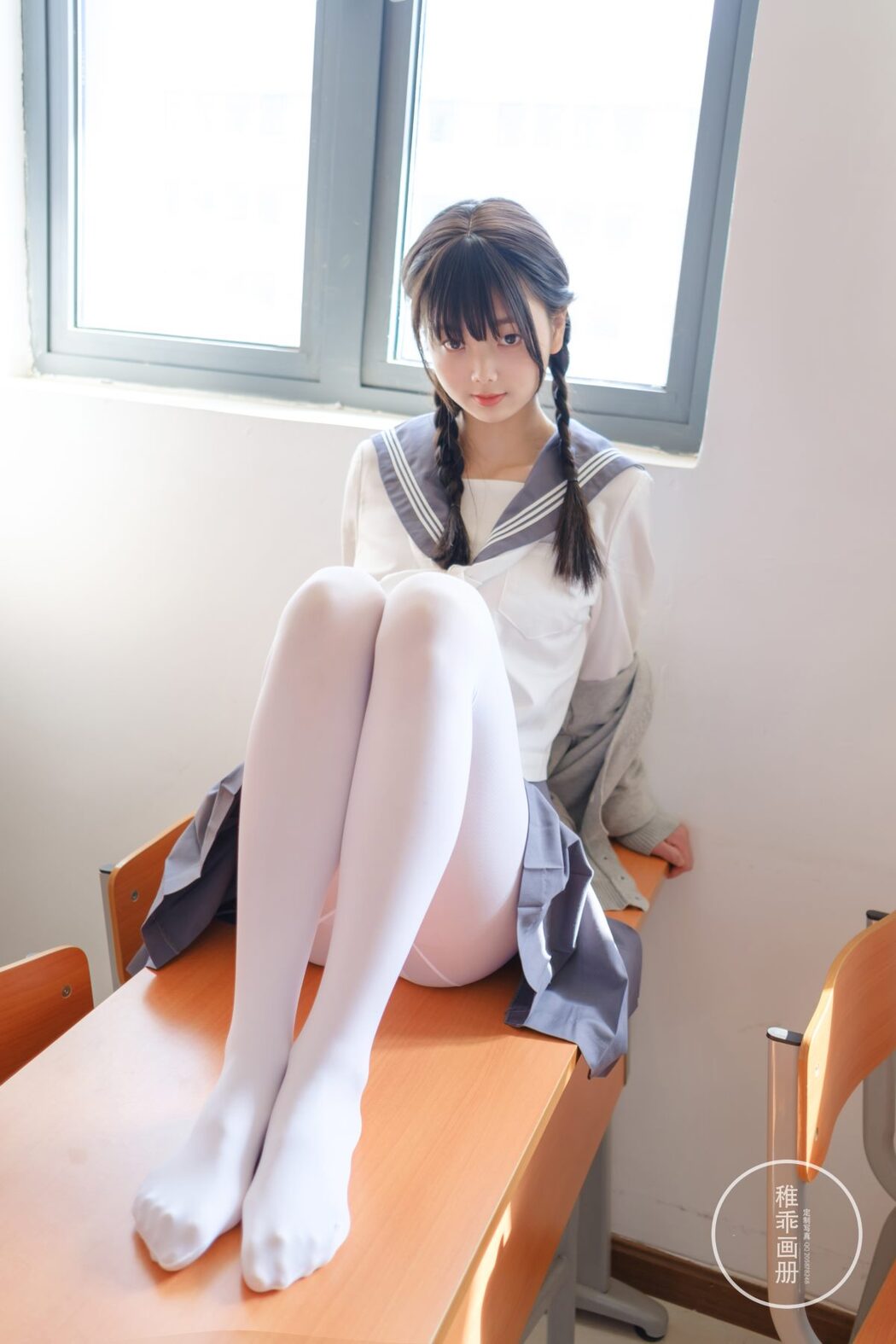 Coser@稚乖画册 Vol.003 晴空03 双马尾JK