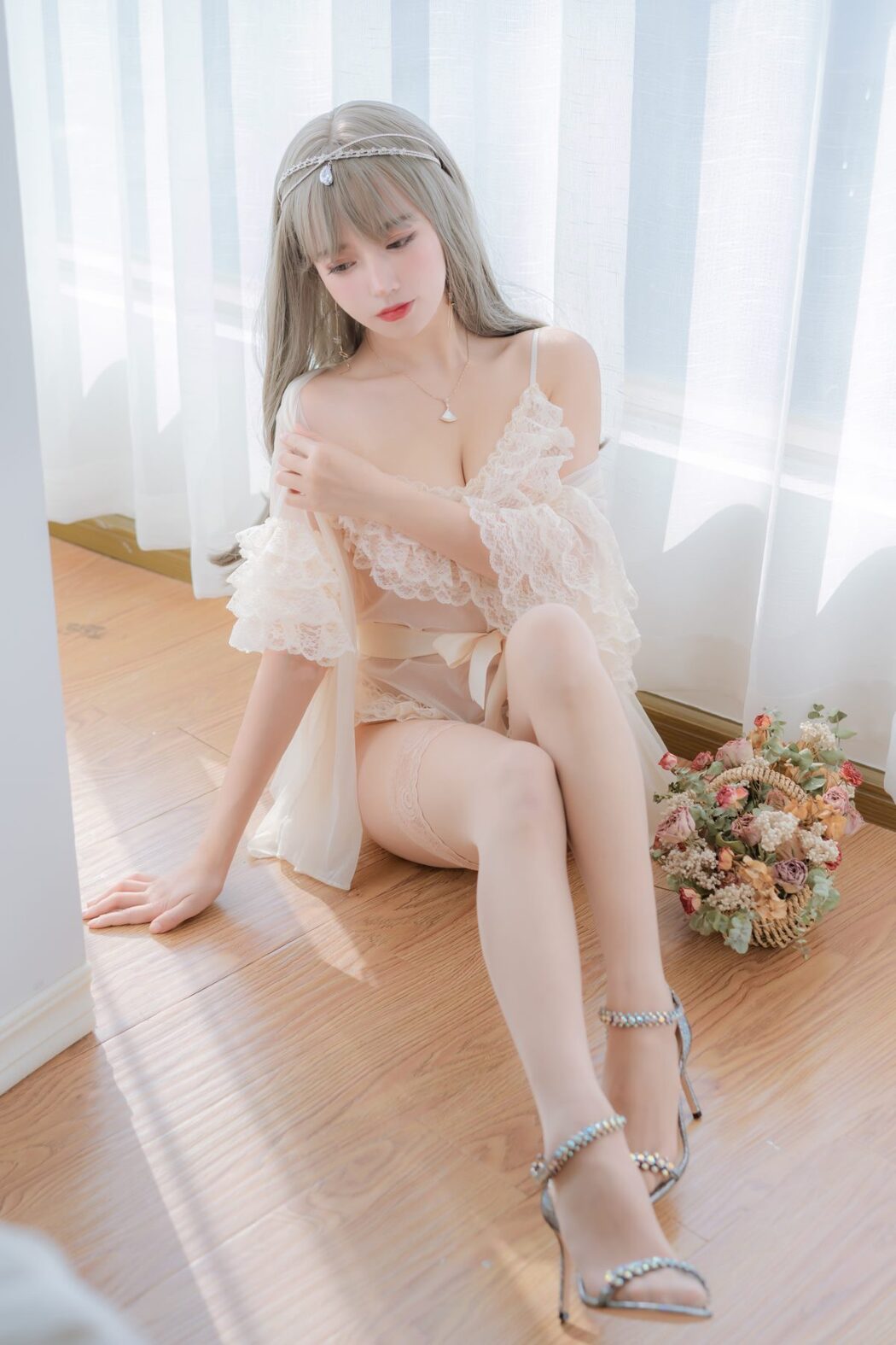 Coser@过期米线线喵 Vol.123 凡尔赛公主